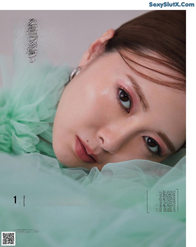 Mai Shiraishi 白石麻衣, Sweet Magazine 2021.08 No.8c68c3