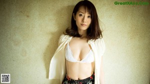 Momoko Tani - Mother Shower Gif